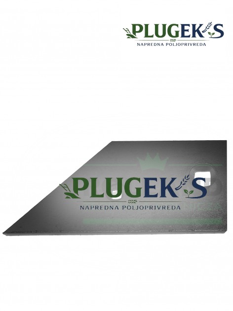 Prednji deo plaza Överum 80 602 (desno) | PlugekS